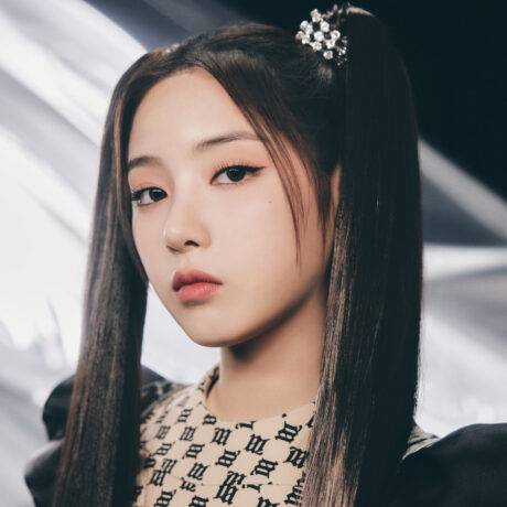 NMIXX ジウ】NMIXXのユニーク担当JIWOO(ジウ)の魅力や経歴を徹底分析し