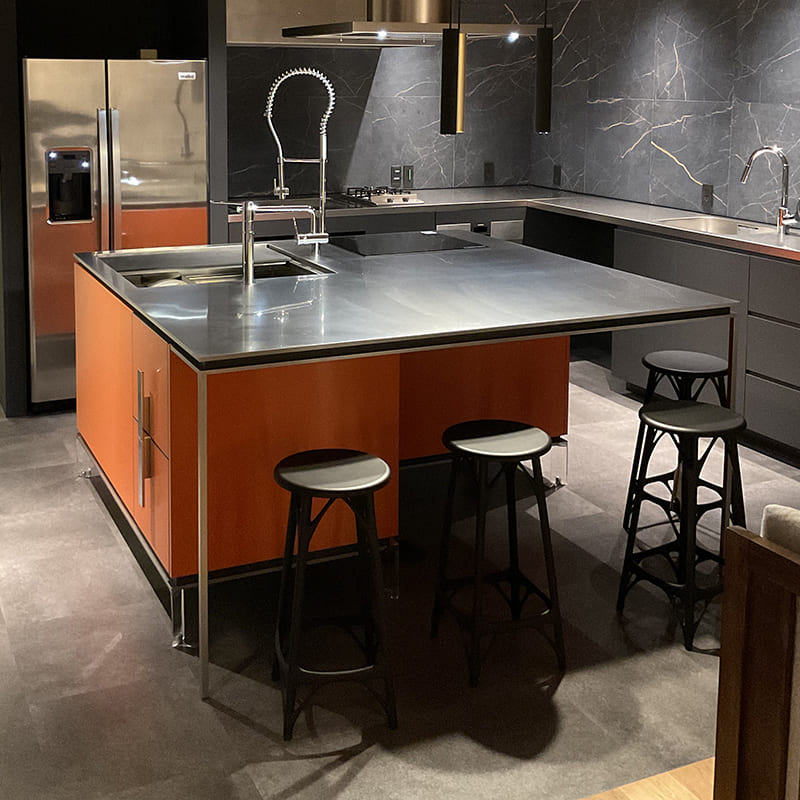 エーアイスツールライト65｜Kartell｜カルテルオフィシャルサイト