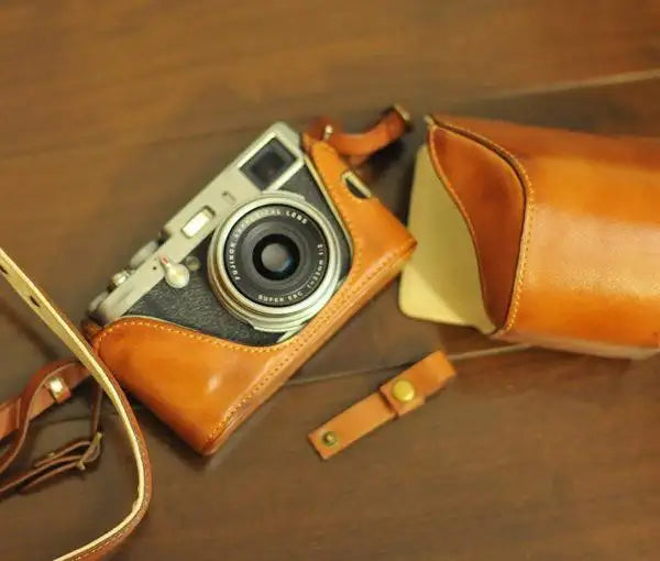 Fujifilm X 100 / X 100S Series Leather Camera Case - Combo Set