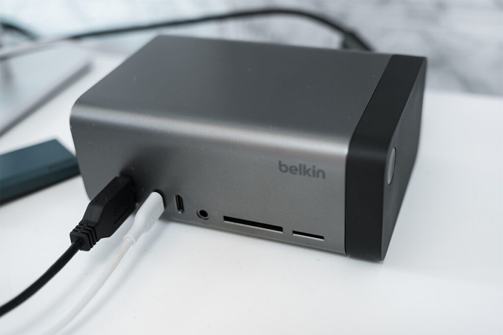 Belkin USB-C 11-in-1 Pro GaNドック レビュー | 150W電源内蔵の高性能