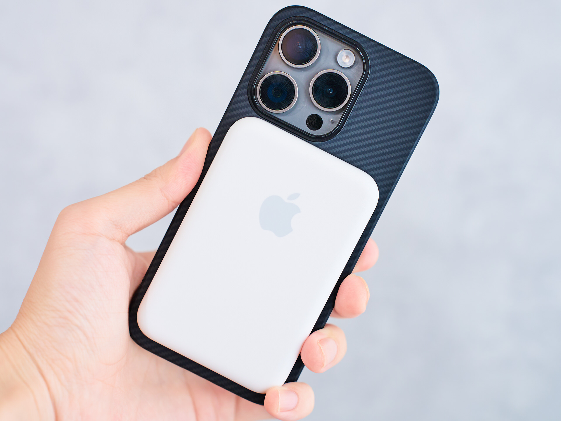 絶対買うな！】Apple唯一の純正バッテリー『MagSafeバッテリーパック