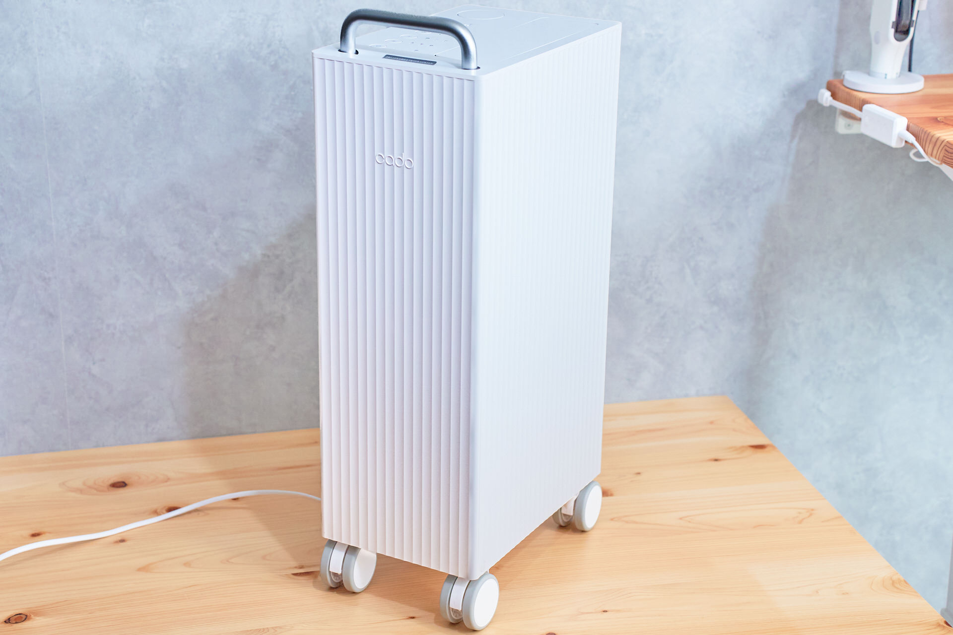 cadoおしゃれでカッコいい除湿機 ROOT 7200・7100の違い・レビュー