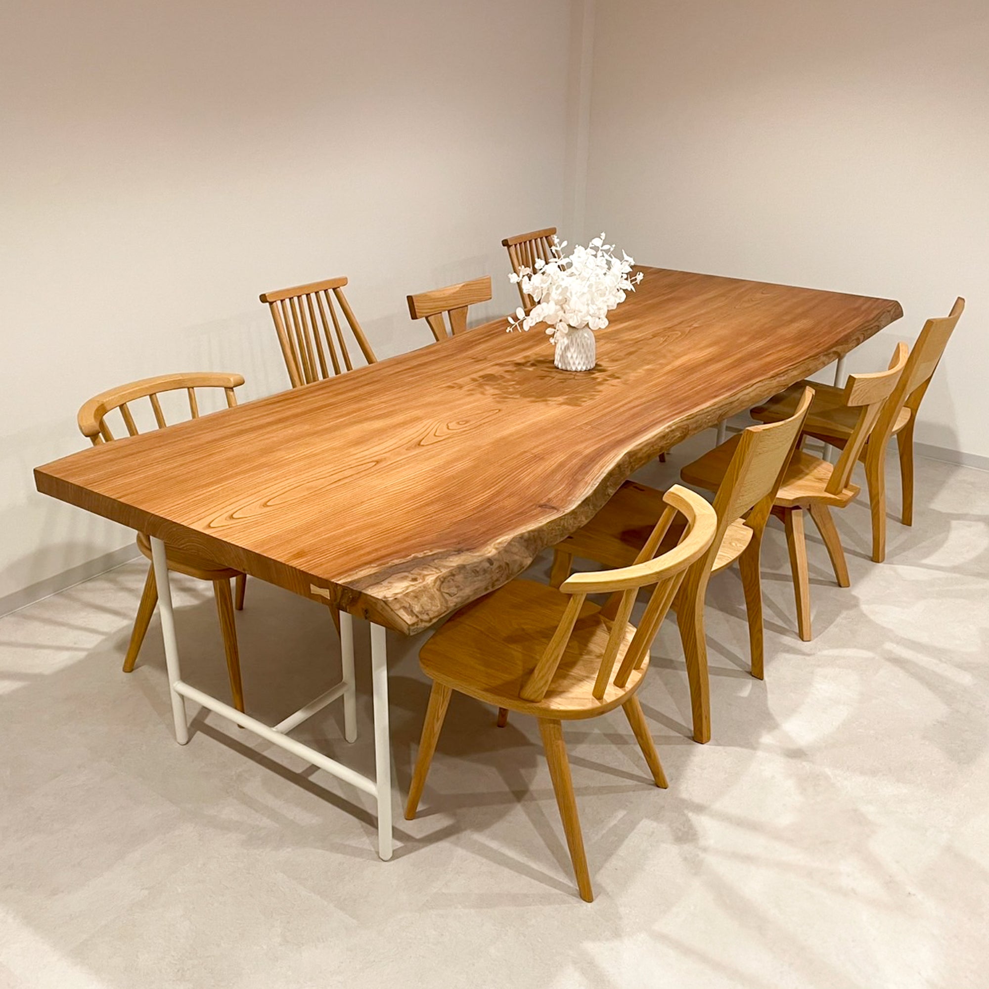 KIDOMEIMOKU 欅一枚板ダイニングテーブル｜280cm(8人掛け) – 【公式