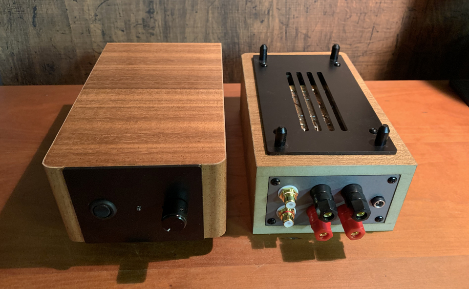 飾って楽しい・聴いて楽しい！ 鉄と木のインテリアスピーカー(By