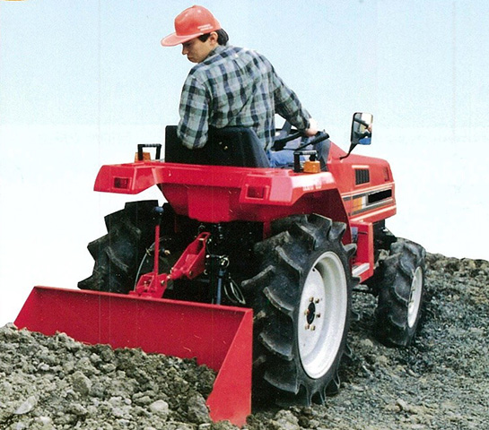 農業トラクター用リヤバケットはこびやKB01 | リハビリ用歩行器、床