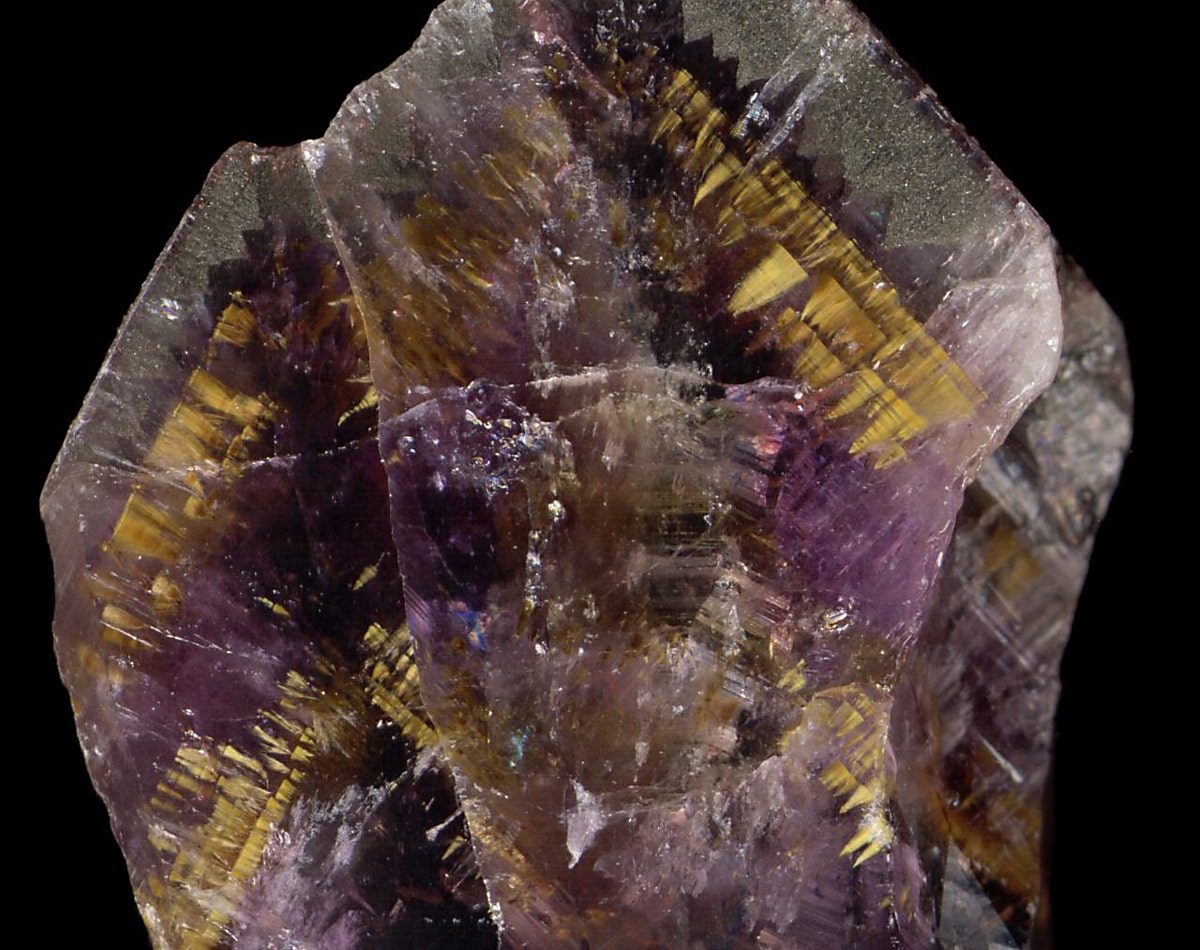 ゲーサイトアメジストの効果・意味｜未来を予知する力【美しい現物の