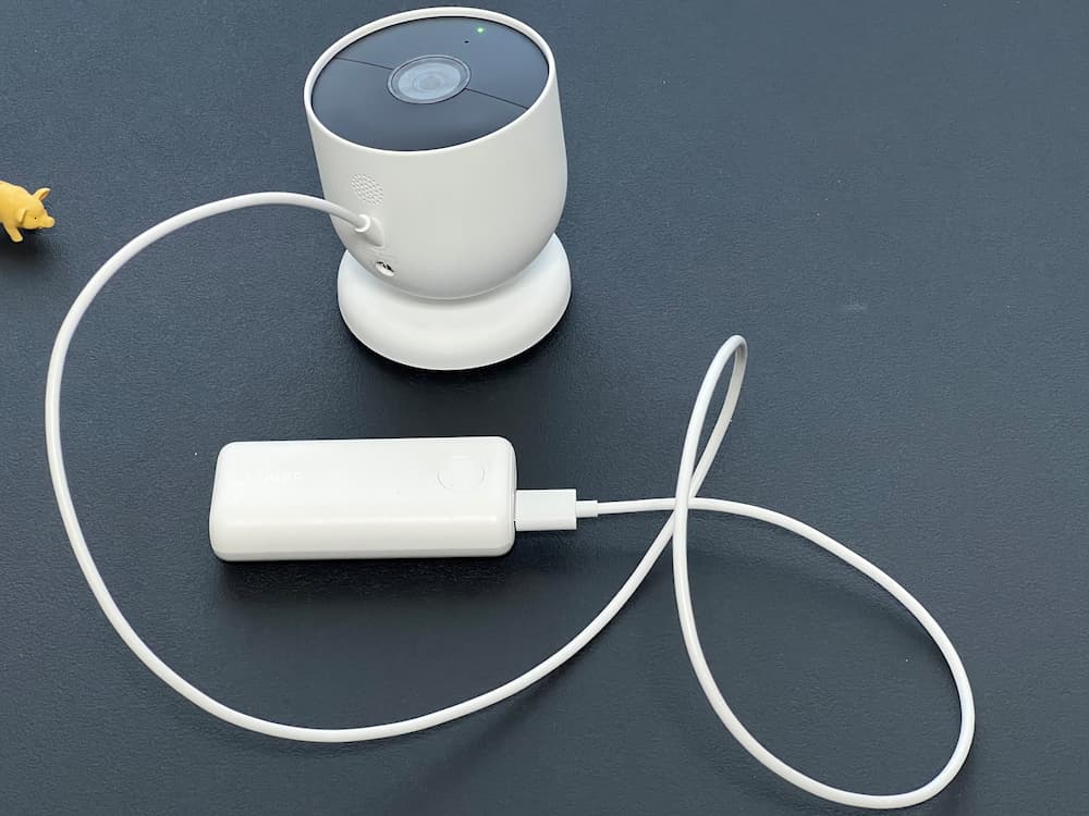 グーグルの監視カメラGoogle Nest Camレビュー。屋内用アダプター式と