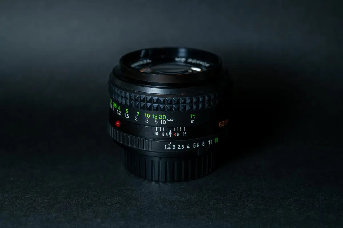 オールドレンズ】バランスのとれた有能レンズ「MINOLTA MD ROKKOR 50mm