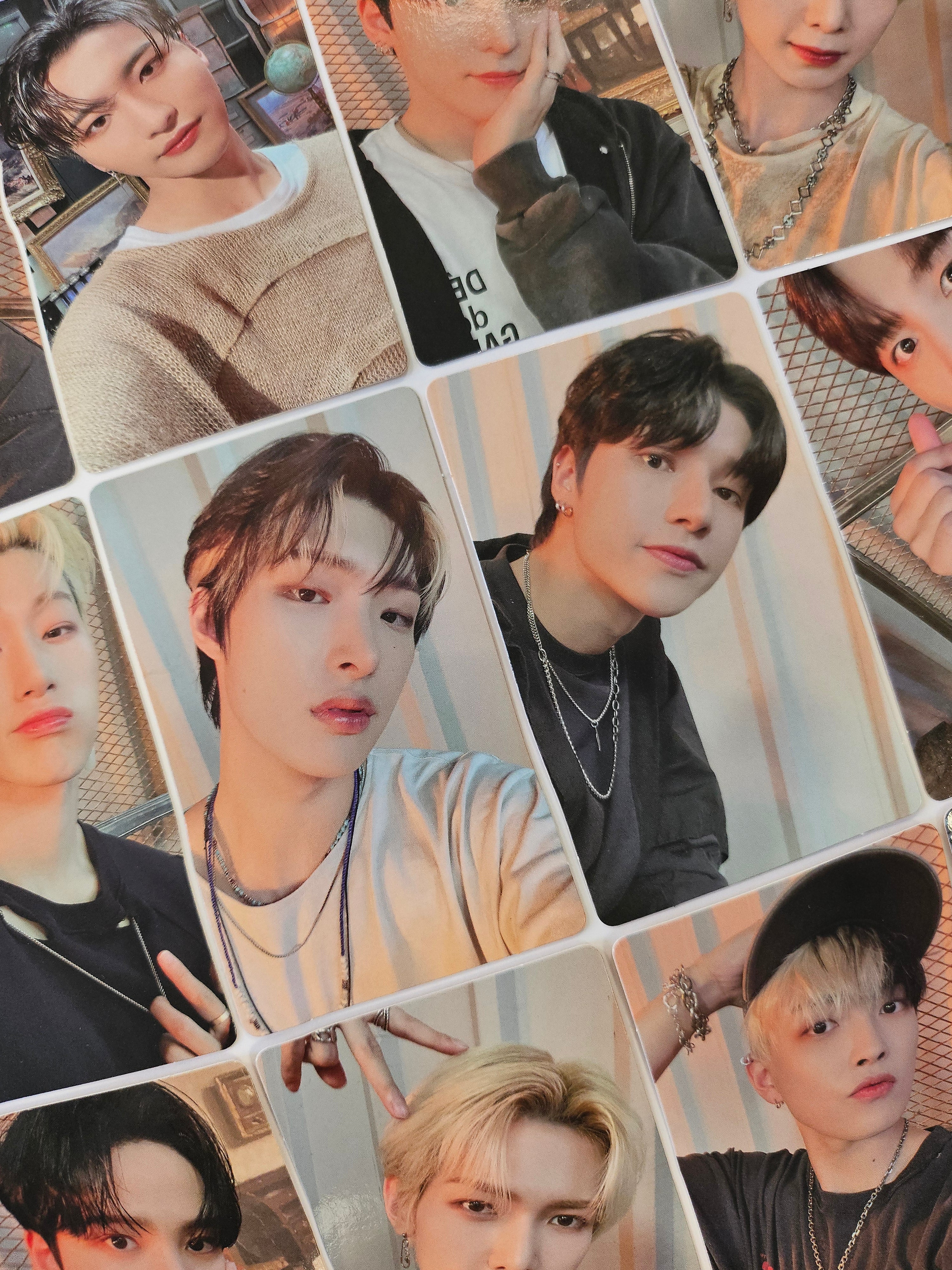ATEEZ - The World Ep.1: Movement BEATROAD X KAURA Photocards – K Stars