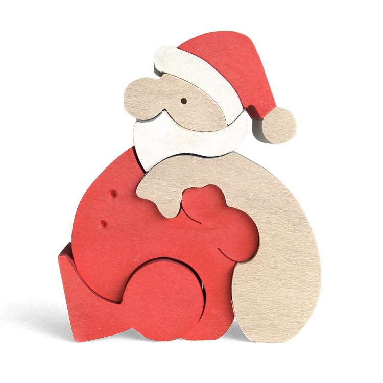 動かせるサンタ 木のおもちゃ杢・MOKU