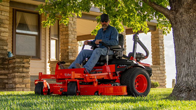 Kubota | Gravenhurst, ON | Kubota North
