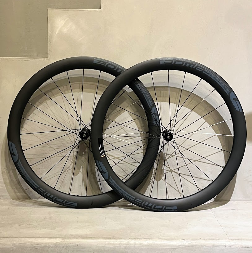 BOMA 新モデル「TH-W50TLD」1300g台のカーボンホイール（定価168,300円