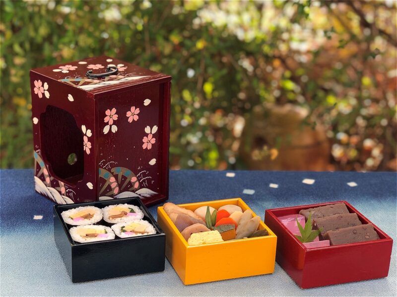 美しい生活道具。古くて新しい、 「遊山箱」のある暮らし [第1回