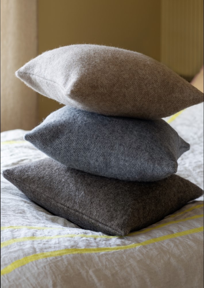 ARVO cushion cover – LAPUAN KANKURIT（ラプアンカンクリ）