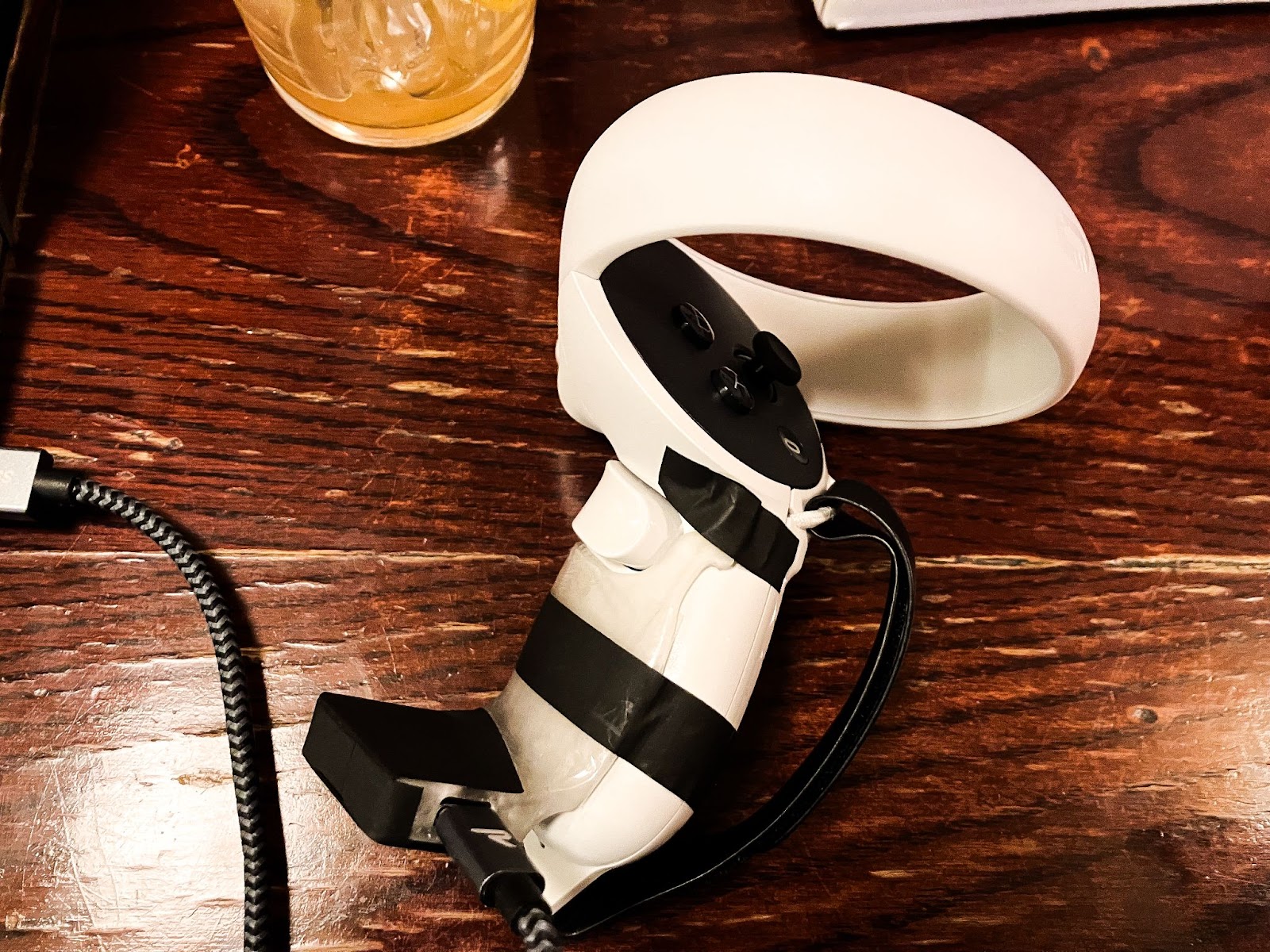 Quest」コントローラーで指が動く‼ みんなの夢、ハンドトラッキングを