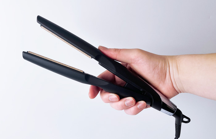 VS PRO ストレートヘアアイロン ブラック 最高】絹女プロストレート