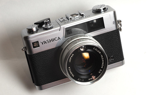 Yashica Electro 35 GX - Camera-wiki.org - The free camera encyclopedia