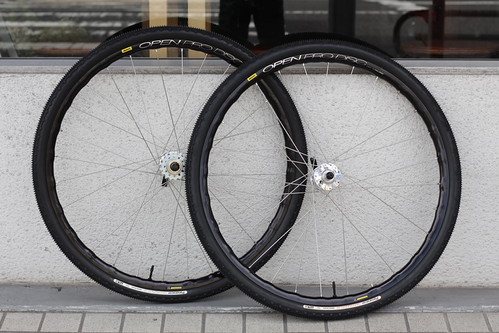 メイドインフランス”手組みホイールを組むならMAVIC OPEN PRO USTで