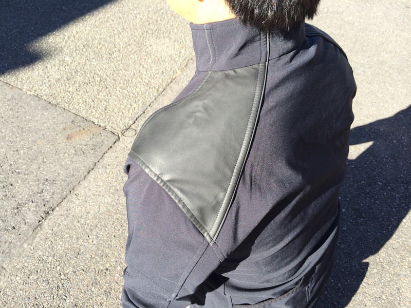 Rapha の冬用アウター、『クラシックソフトシェルジャケット』の