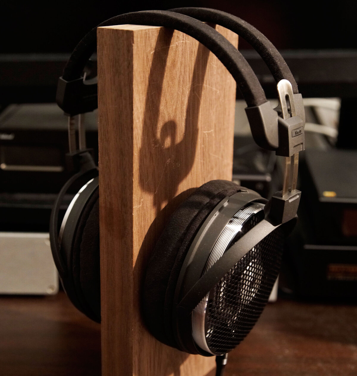 Audio Technica ATH-ADX5000 : On Age Audio