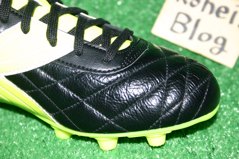 ディアドラ レジスタ3 K MD PU 詳細 : Kohei's BLOG サッカースパイク