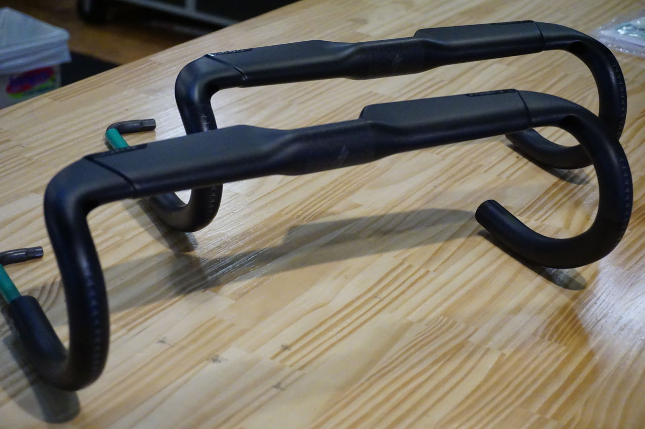 新型エアロハンドルバーも発売開始しています。 : SBC 新着情報