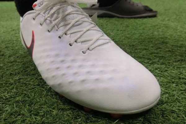 サイズ感】 ナイキ マジスタオブラ2 エリート FG (マジスタオーパス2FG