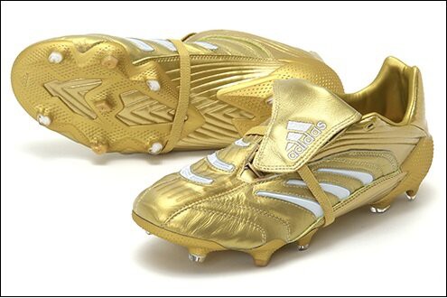 幻のゴールド！ジダンが履いたプレデターアブソリュートの復刻版が数量