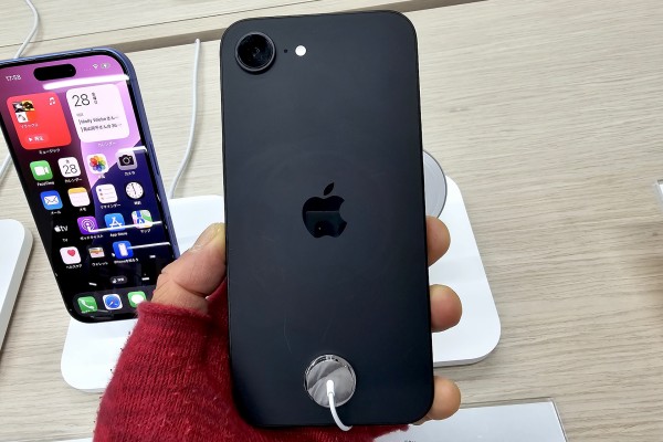 NTTドコモ、最新スマホ「iPhone 16e」の128GBの価格を4月4日より値上げ