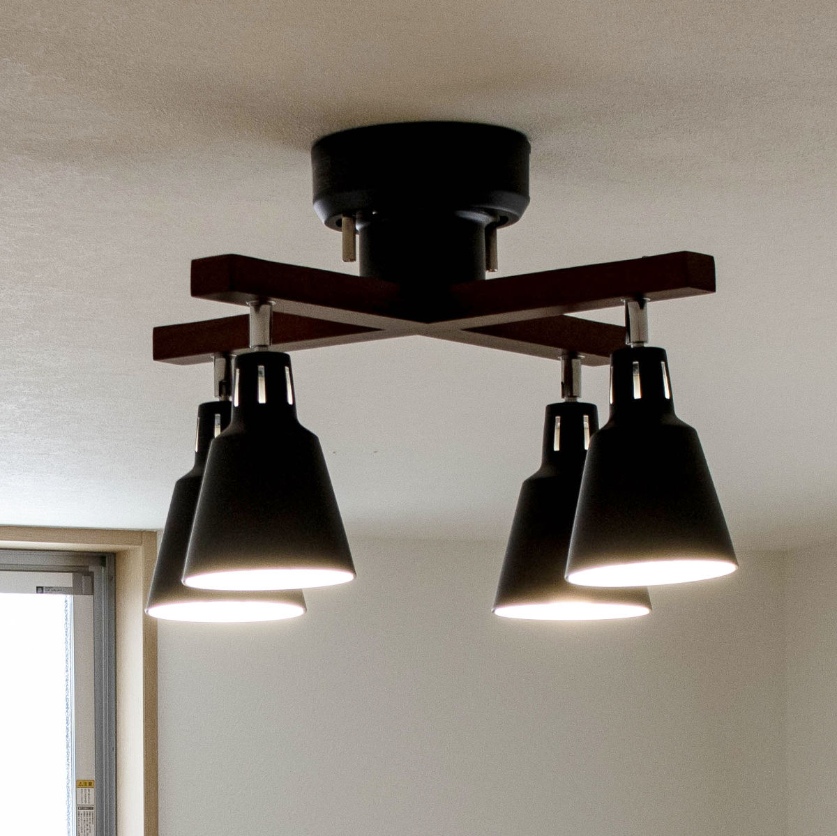 シーリングライト インダストリアル 4灯 E26 60W リモコン操作