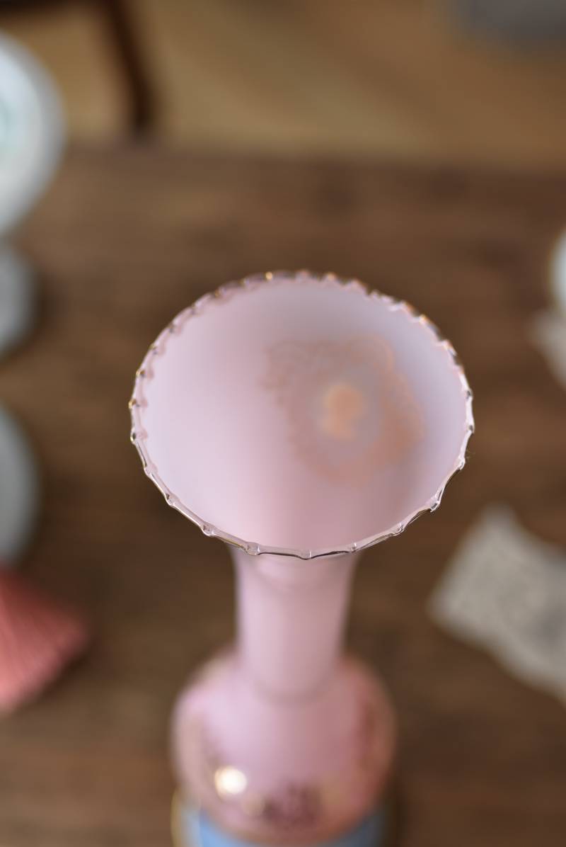 オパリンガラスフラワーベース.P12 フランスヴィンテージ雑貨 花器