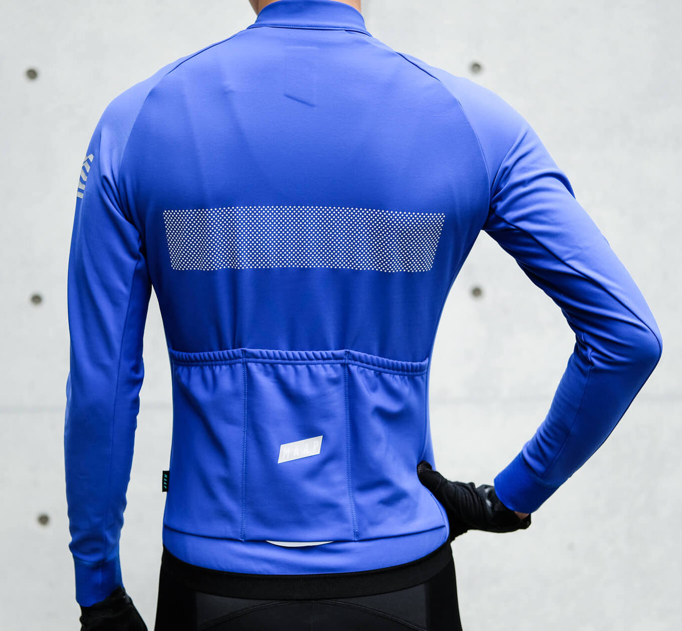 MAAP - Escape Pro Winter Jersey レビュー - LOVE CYCLIST – ラブ