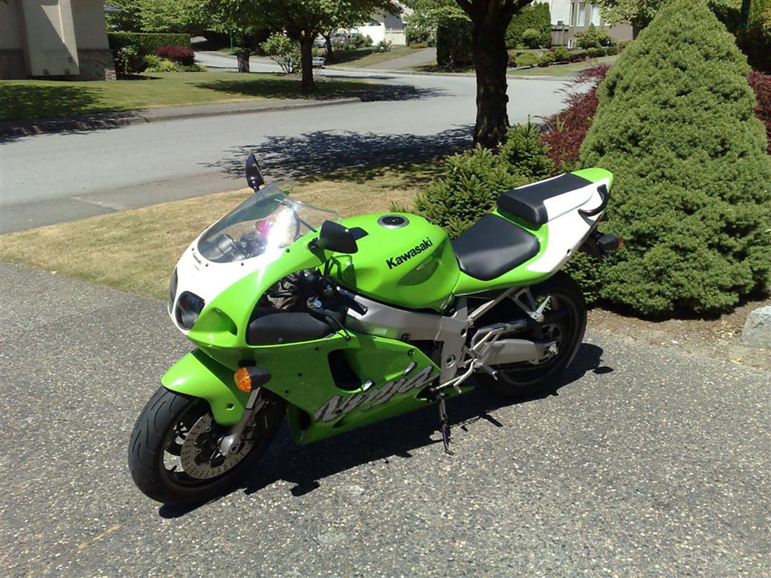 96-03 Kawasaki Ninja ZX-7R Rider Seat Cover (Baseline) – Luimoto