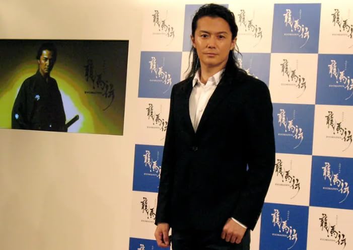 Amazon.co.jp: 大河ドラマ [龍馬伝] 全48話を収録 完全版 ブルーレイ