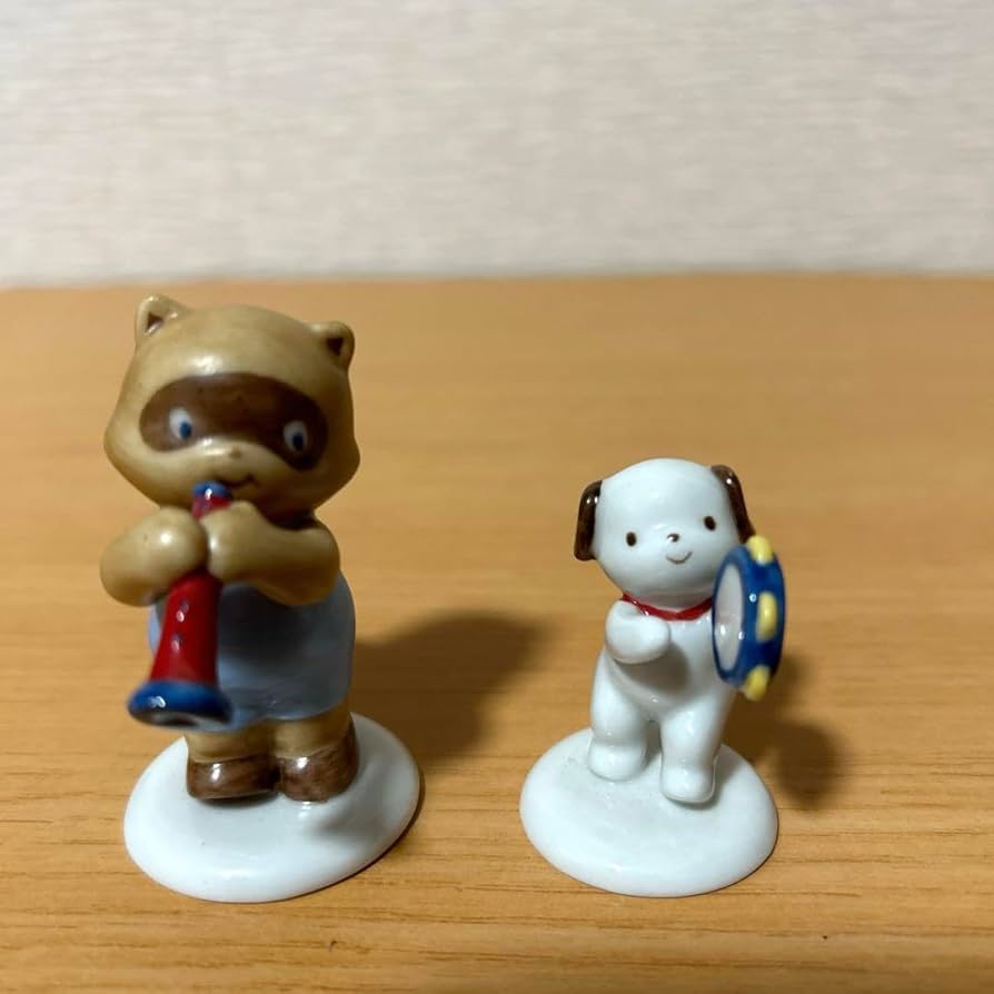 Amazon.co.jp: ファミリア 陶器置き物 バーディとたぬき : ホーム