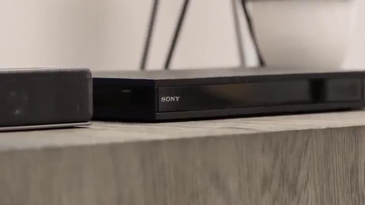 Amazon.com: Sony UBP-X800 4K Ultra HD Blu-ray Player : Electronics