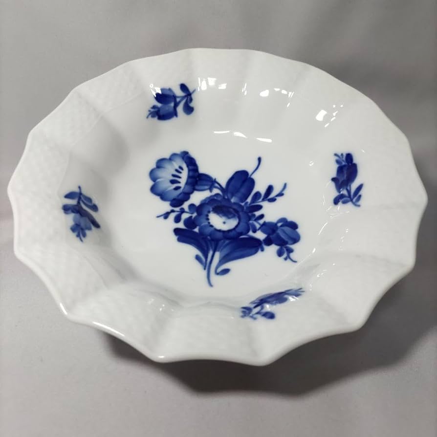 Amazon.co.jp: ロイヤルコペンハーゲン ブルーフラワー シェル