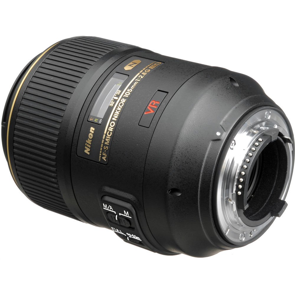 Amazon.com: Nikon AF-S VR Micro-NIKKOR 105mm f/2.8G IF-ED Lens