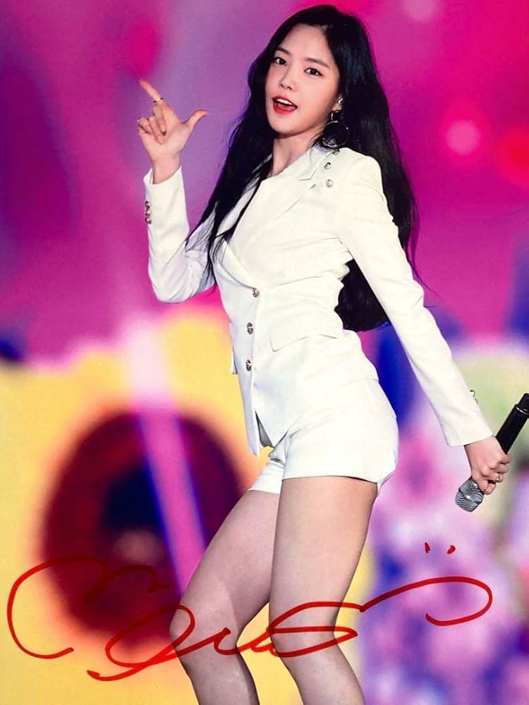 Amazon.co.jp: Apink…ソン ナウン直筆サイン入り超 特大写真… Son Na