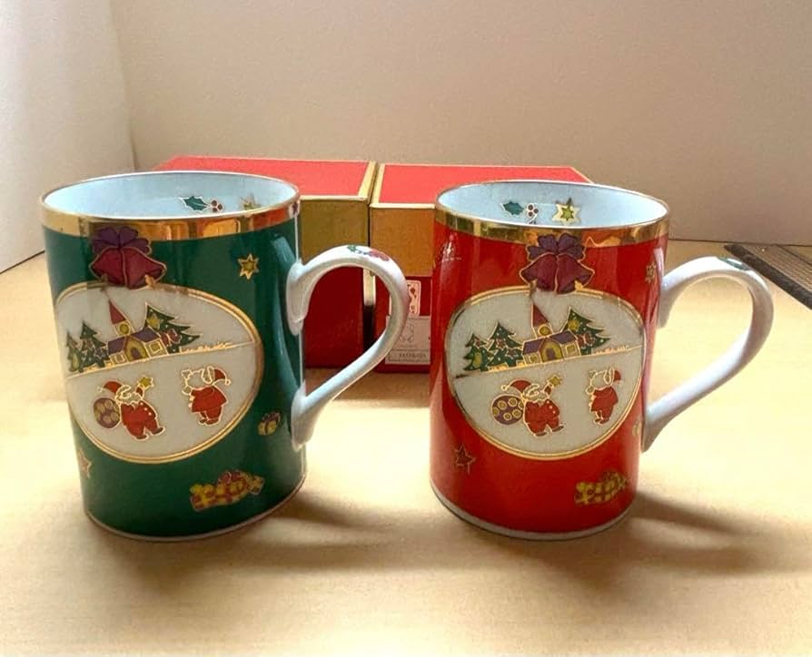 Amazon.co.jp: UTSUWAKAN COLLECTION クリスマス マグカップ 赤緑2個