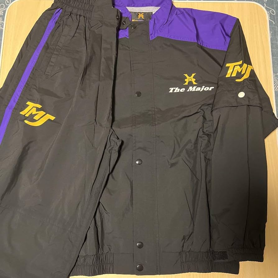 Amazon.co.jp: 超 ジャンボ尾崎 TMJ レインウェア : ファッション