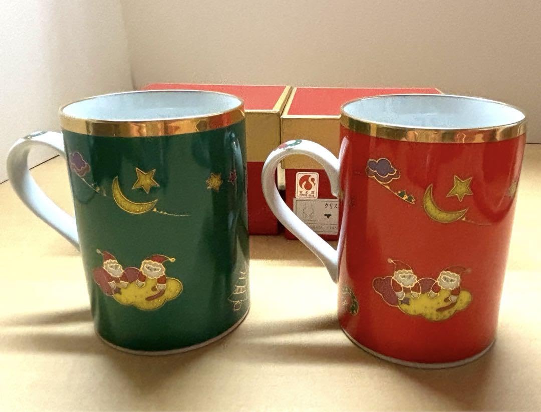 Amazon.co.jp: UTSUWAKAN COLLECTION クリスマス マグカップ 赤緑2個