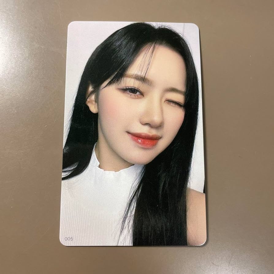 Amazon.co.jp: ME:I ミーアイ ME:ICONIC トレカ 加藤心 こころ : おもちゃ