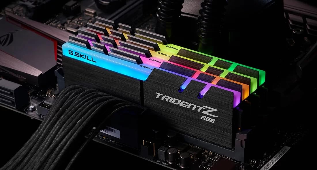 Amazon | G.Skill Trident Z RGB F4-3200C16Q-32GTZR (DDR4-3200 CL16