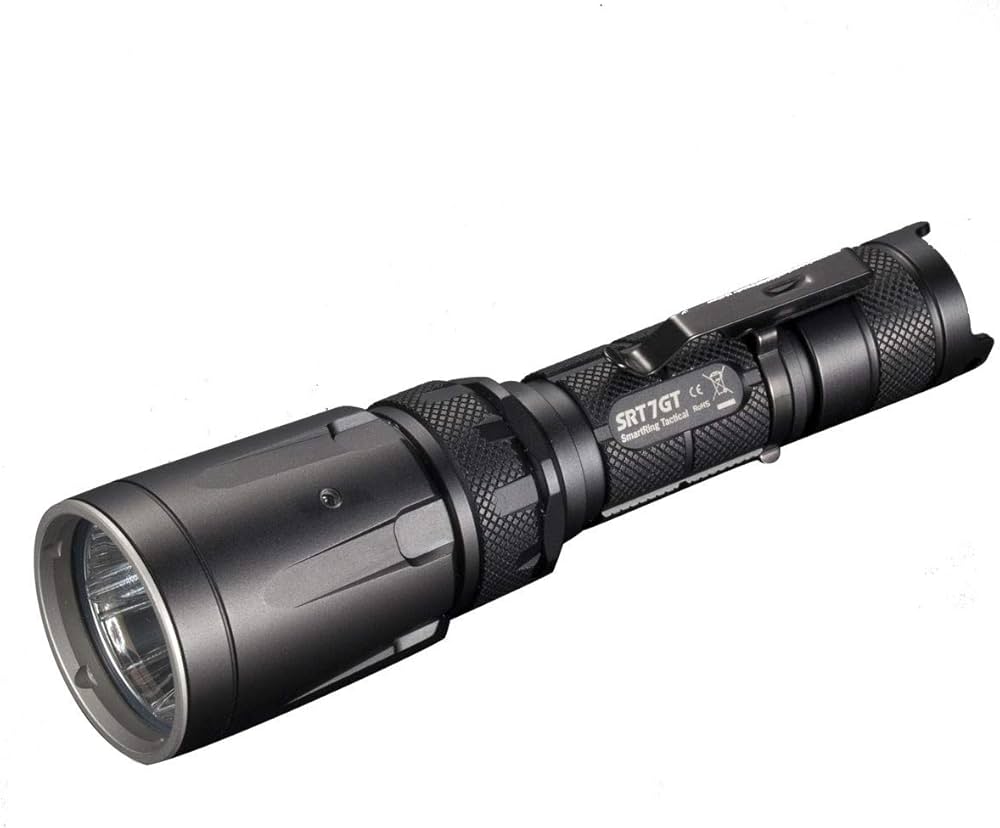 Amazon | NITECORE SRT7GT 高出力多色LEDライト(明るさMAX:1000