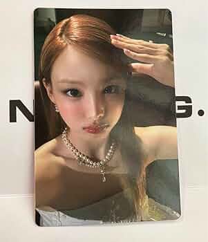 Amazon.co.jp: twice ナヨン nayeon abcd サノク トレカ : おもちゃ