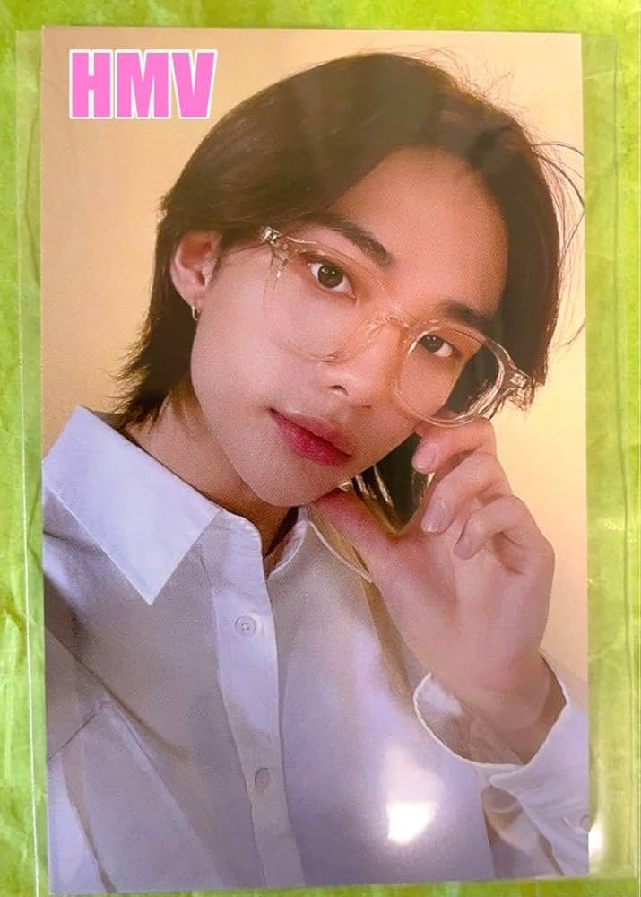 Amazon.co.jp: ヒョンジン HMV めがね トレカ Straykids スキズ 店舗