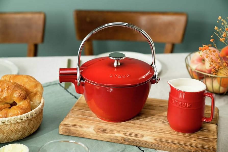 Amazon｜staub ストウブ 「 ラウンド ティーポット チェリー 16.5cm