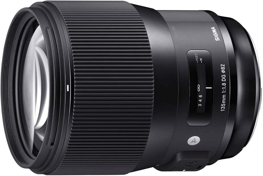 Amazon.com : Sigma 135mm f/1.8 DG HSM Art Lens for Nikon F