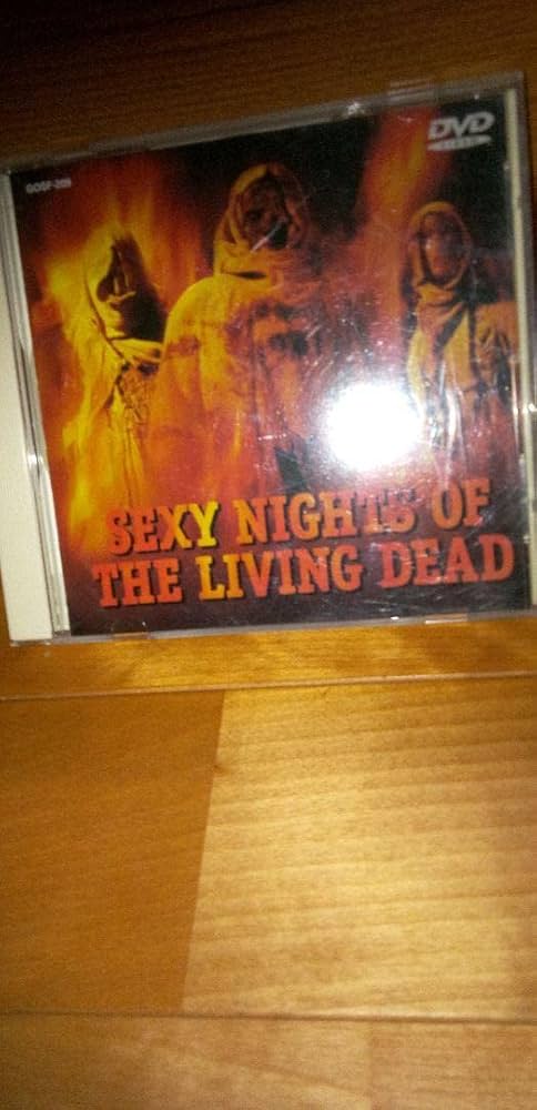 Amazon.co.jp: ラウラ ジェムサー主演 ゾンビホラー映画DVD『ゾンビ